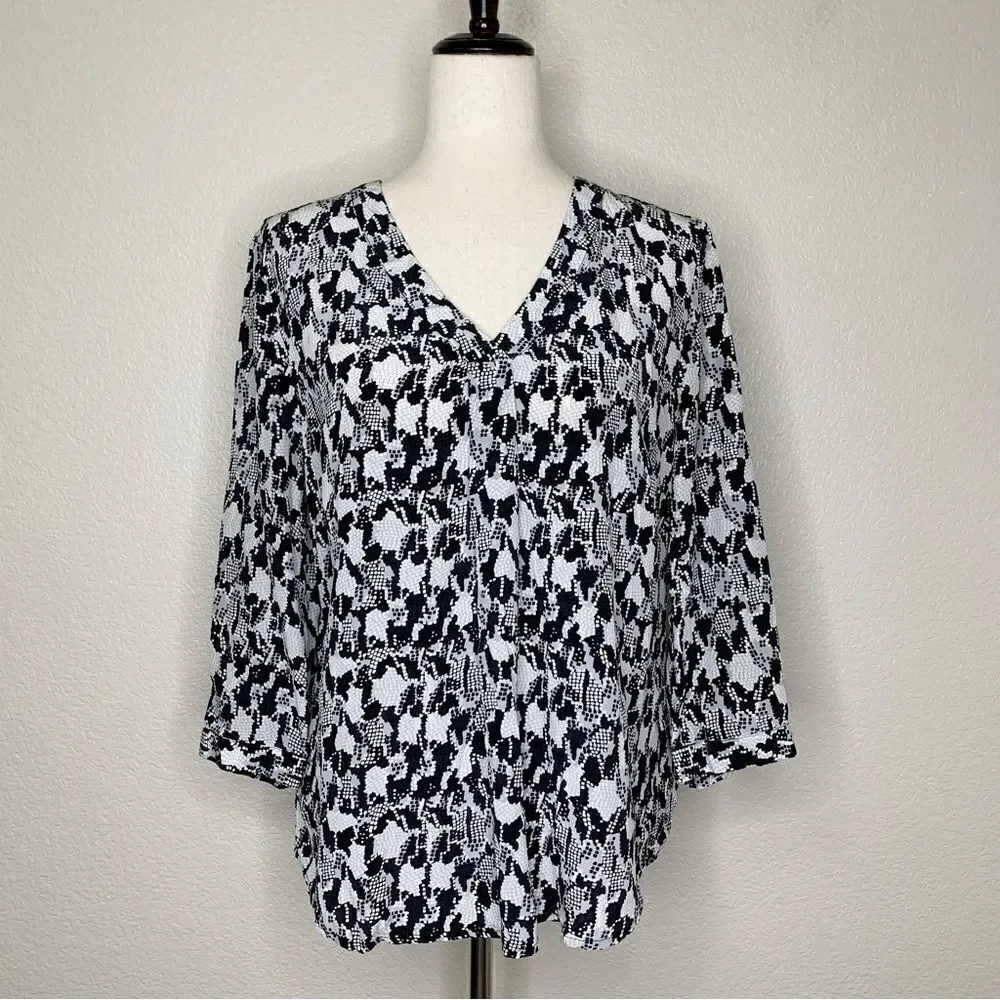 Cynthia Rowley 100% Silk Snake Skin Blouse, Sz Medium
